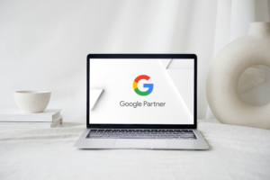 Erfolg durch kontinuierliches Lernen: Unser Team bleibt Google Partner